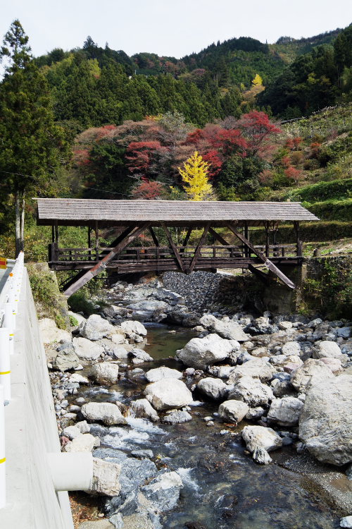 屋根付橋(愛媛県大洲市河辺)イメージ１