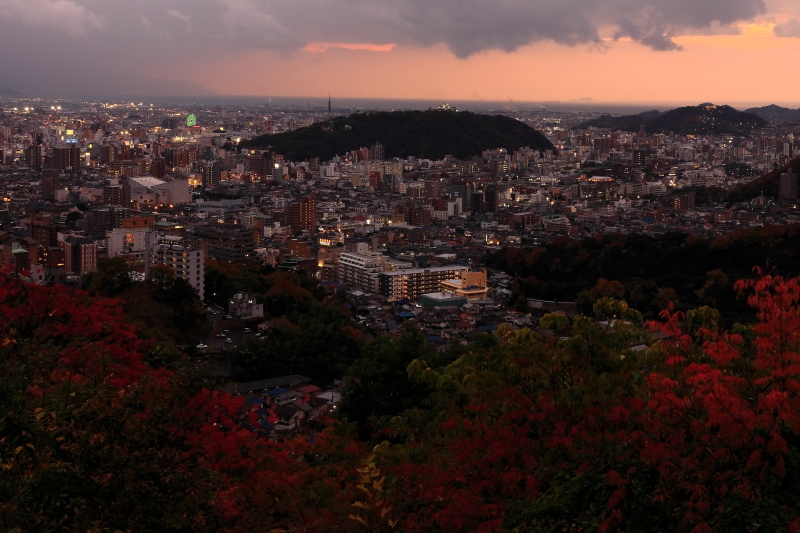 松山市街夜景(愛媛県松山市)イメージ１